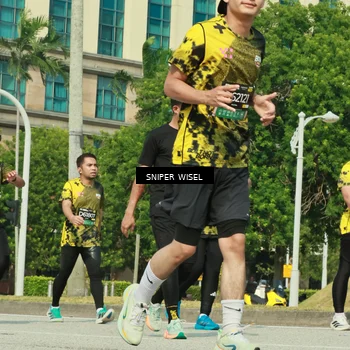 Runner Photo 6165228
