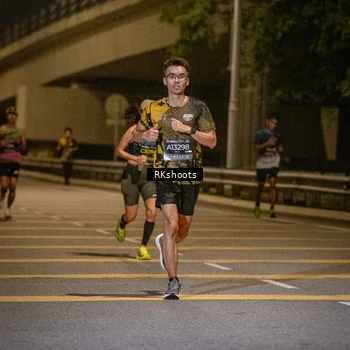 Runner Photo 6165235