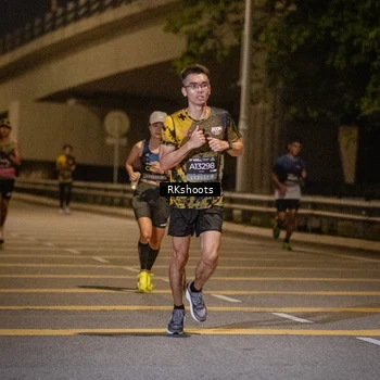 Runner Photo 6165243