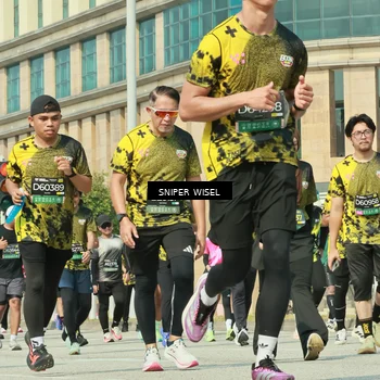 Runner Photo 6165255