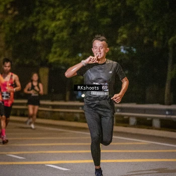 Runner Photo 6165305