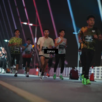 Runner Photo 6165315