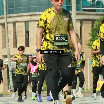 Runner Photo 6165325