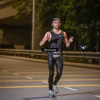 Runner Photo 6165349