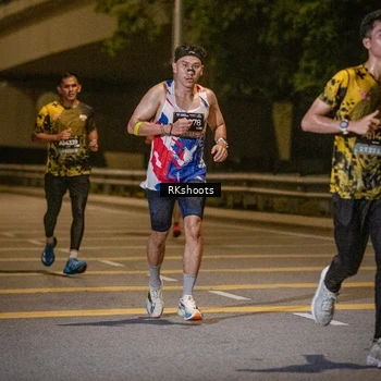 Runner Photo 6165362