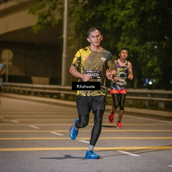 Runner Photo 6165370