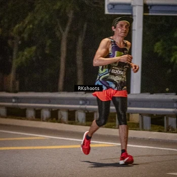 Runner Photo 6165380
