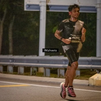 Runner Photo 6165418