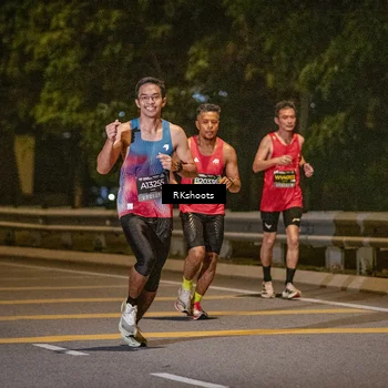 Runner Photo 6165428