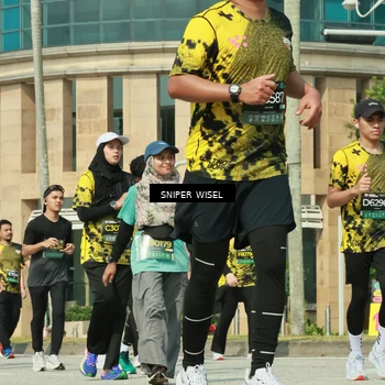 Runner Photo 6165440