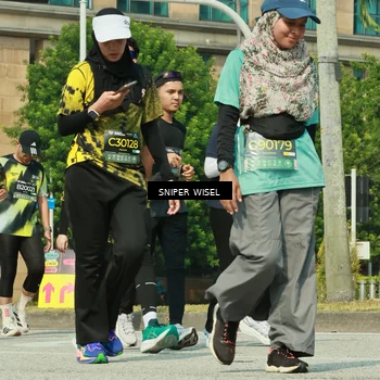Runner Photo 6165500