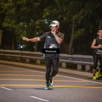 Runner Photo 6165511