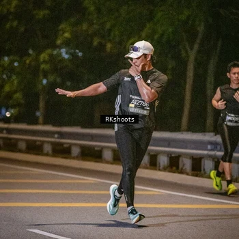 Runner Photo 6165516