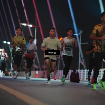 Runner Photo 6165564