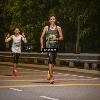 Runner Photo 6165572