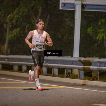 Runner Photo 6165573