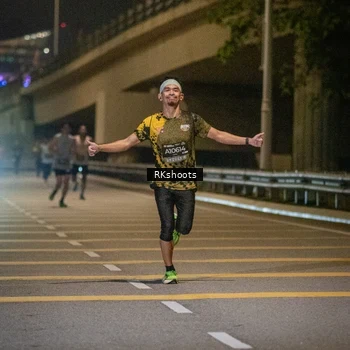 Runner Photo 6165635