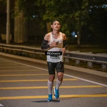Runner Photo 6165640