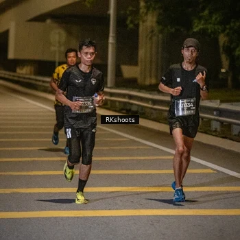 Runner Photo 6165695