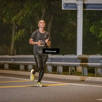 Runner Photo 6165747