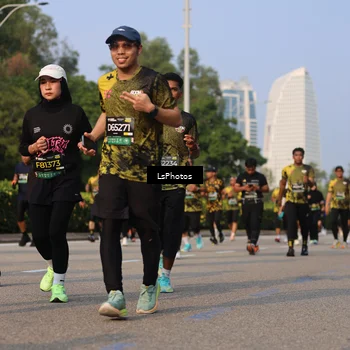 Runner Photo 6165763