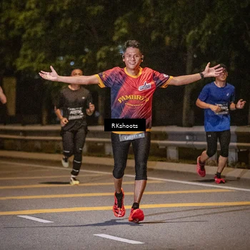 Runner Photo 6165768