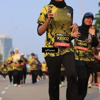 Runner Photo 6165770
