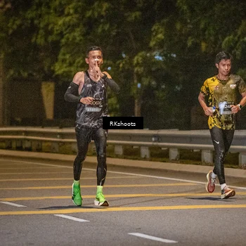 Runner Photo 6165780