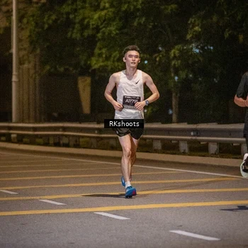 Runner Photo 6165781