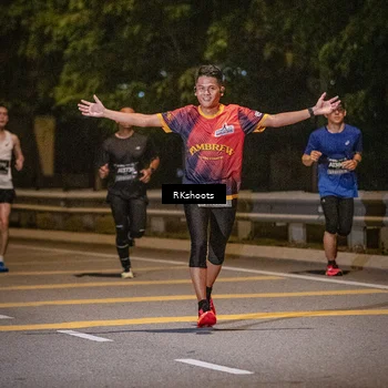 Runner Photo 6165808