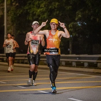 Runner Photo 6165813