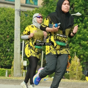 Runner Photo 6165816