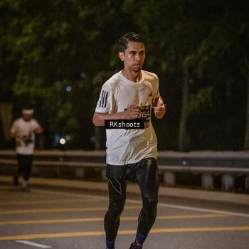 Runner Photo 6165867