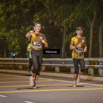 Runner Photo 6165885