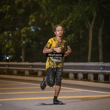 Runner Photo 6165910