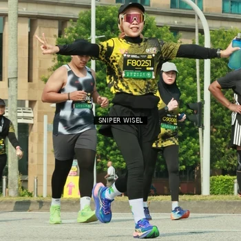 Runner Photo 6165916