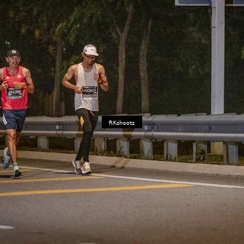 Runner Photo 6165929