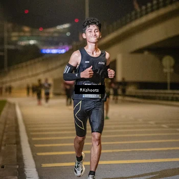 Runner Photo 6165975