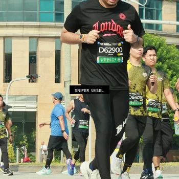 Runner Photo 6165989