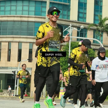Runner Photo 6166054