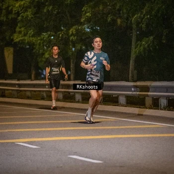 Runner Photo 6166084