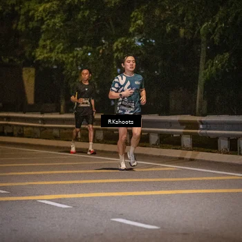 Runner Photo 6166090