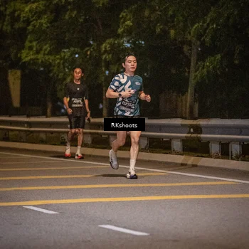 Runner Photo 6166094