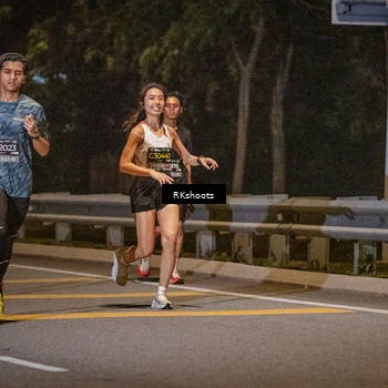Runner Photo 6166095