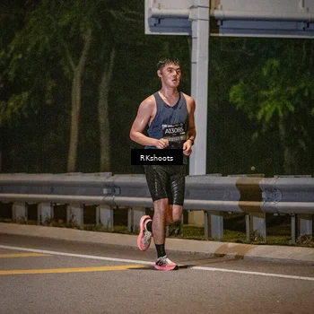Runner Photo 6166139
