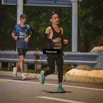 Runner Photo 6166206