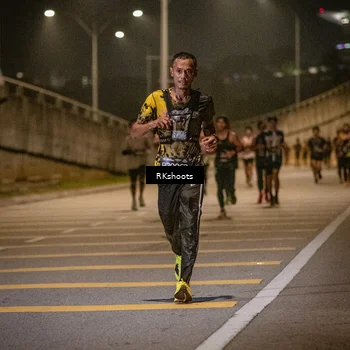 Runner Photo 6166261