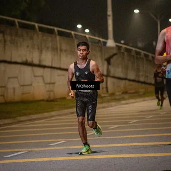Runner Photo 6166267
