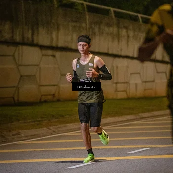 Runner Photo 6166293