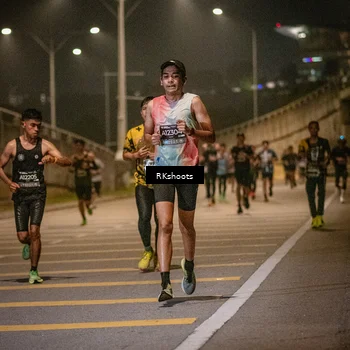 Runner Photo 6166295